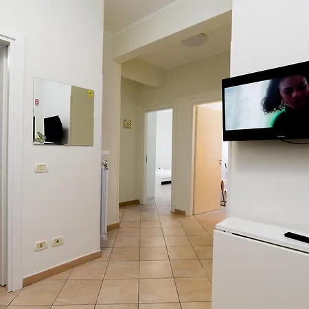 Kibilu - Piazza Tommasini Apartman